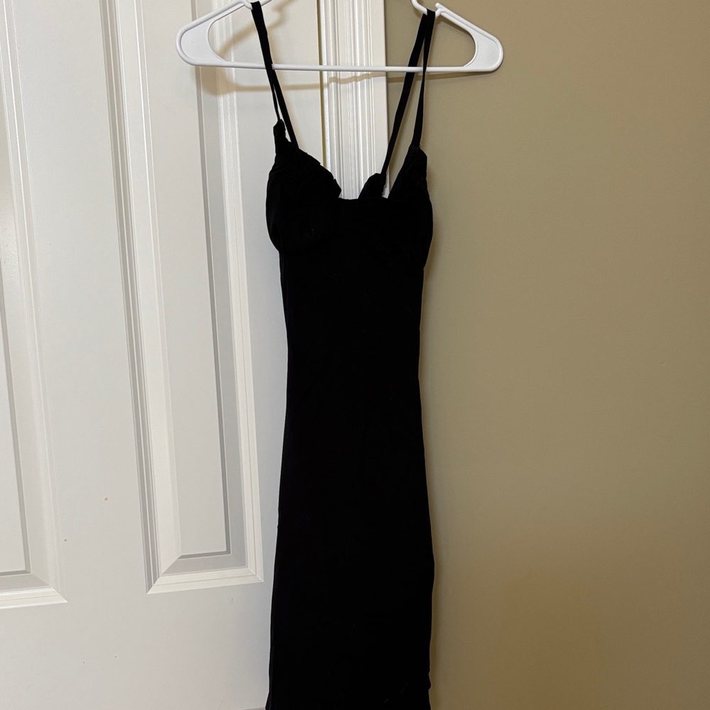 Simple Black Spaghetti Strap Bodycon Dress